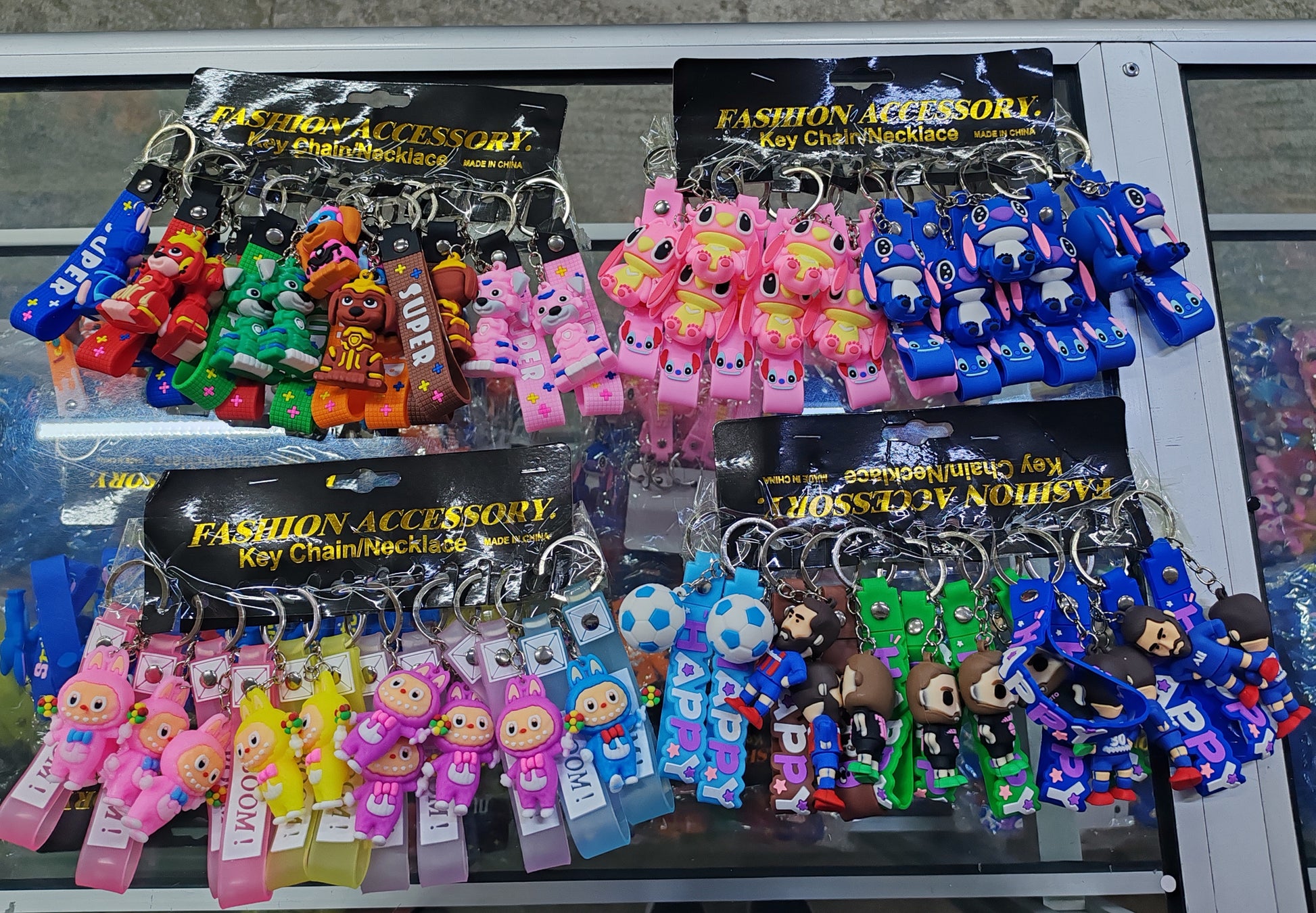 LLAVEROS 12 PIEZAS VARIEDADES DE ESTILOS